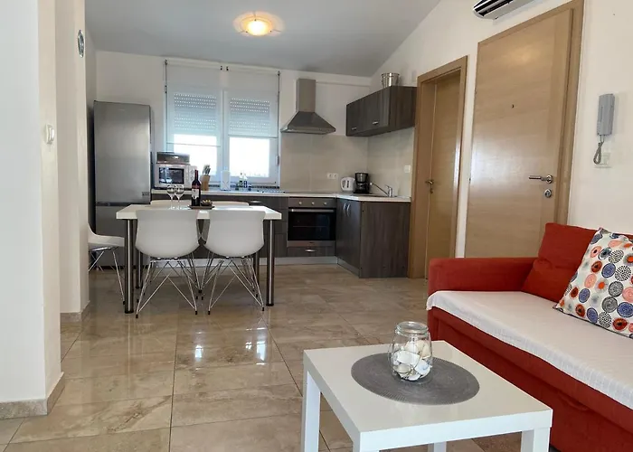 Adriatic Apartman *